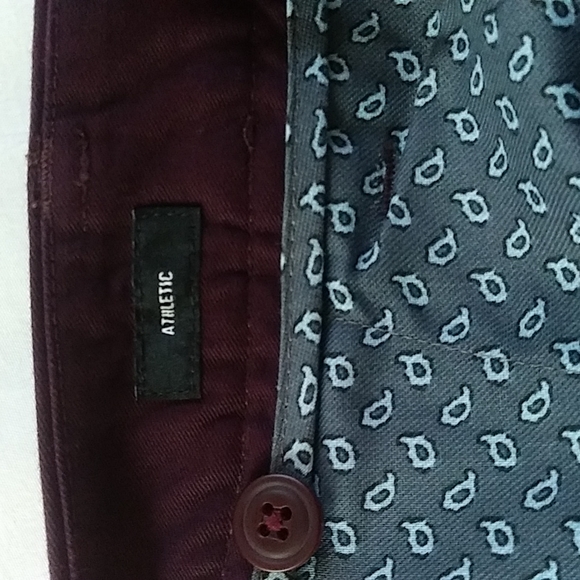 Bonobos flat front pants, plum, size 32/32 - Picture 5 of 6